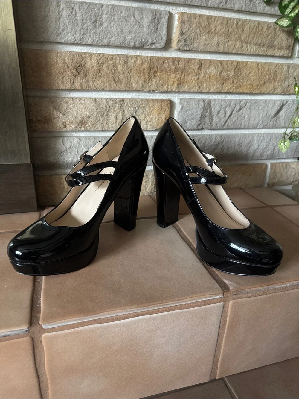 Jessica Simpson JP-Erimma Black Patent Platform Mary Janes - Size 8M - Picture 3 of 12